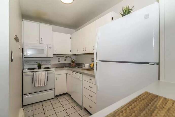 81fbd7e82c9281338cedfc3c0e345f9e