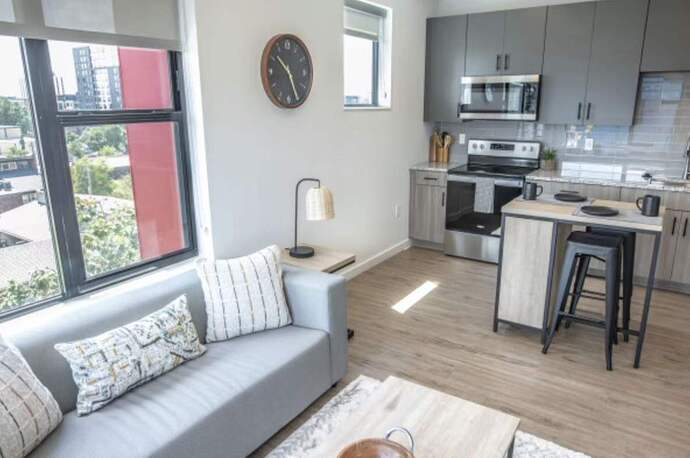 7c8ae16045af4b14cebd8d1f9e1c70f9