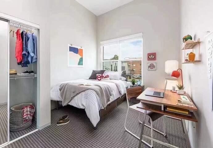 db2ac6b752e7ce66651c245d90f8d5a9