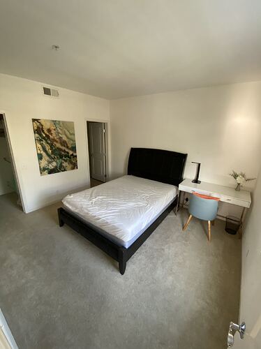 cc0070aa2d40fd7b8c80f1a74d2e1dc