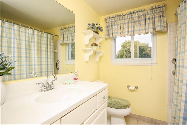 E509AB11-0F47-4E5B-86F5-12D70F6A8054